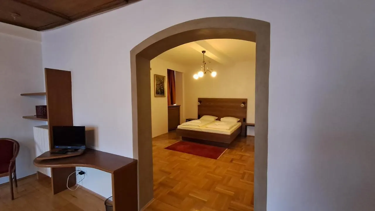 *** Guest house Hotel-Gasthof Goldener Greifen Rothenburg ob der Tauber Germany