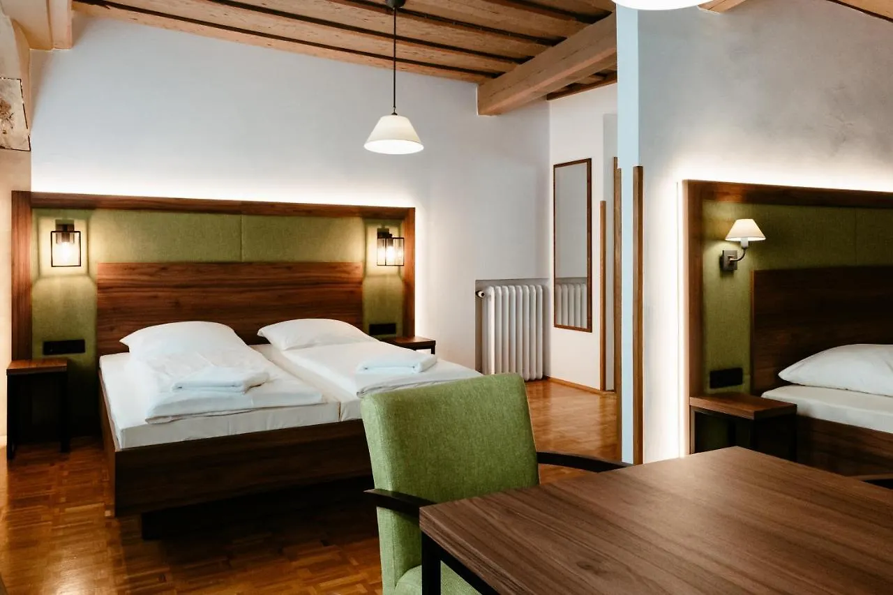 *** Guest house Hotel-Gasthof Goldener Greifen Rothenburg ob der Tauber Germany